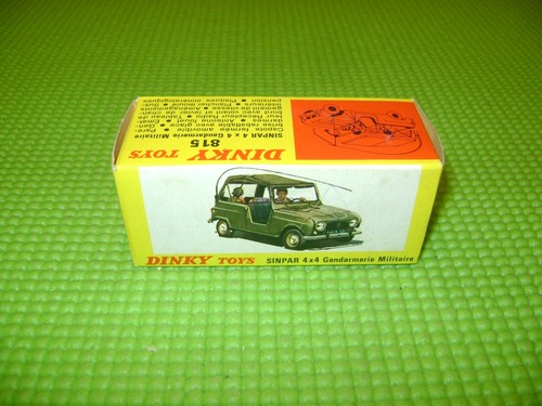 Dinky toys 815 renault - dinky, sinpar