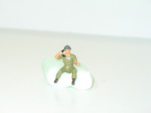 R08 dinky toys soldat metal - dinky, toys,
