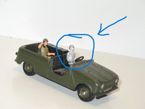 R13 dinky toys - dinky, soldat