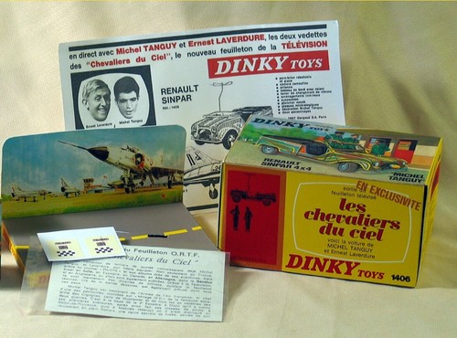 Dinky toys 1406 - toys, renault