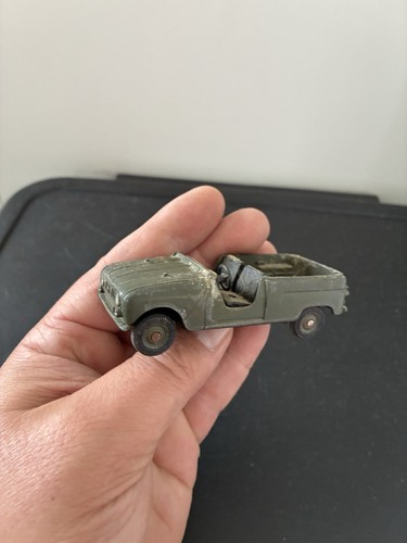 Dinky toys france renault - france, 4