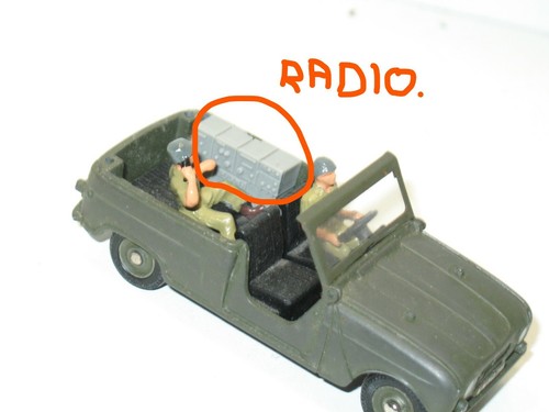 R30 dinky toys poste - 1, radio